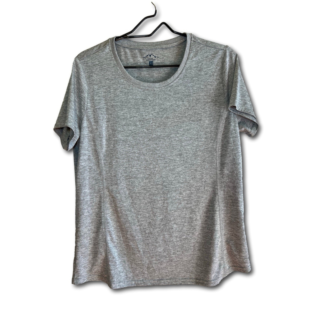 Blue Mountain Women's Tech ShortSleeve T-shirt Gray Size Medium Activewear
